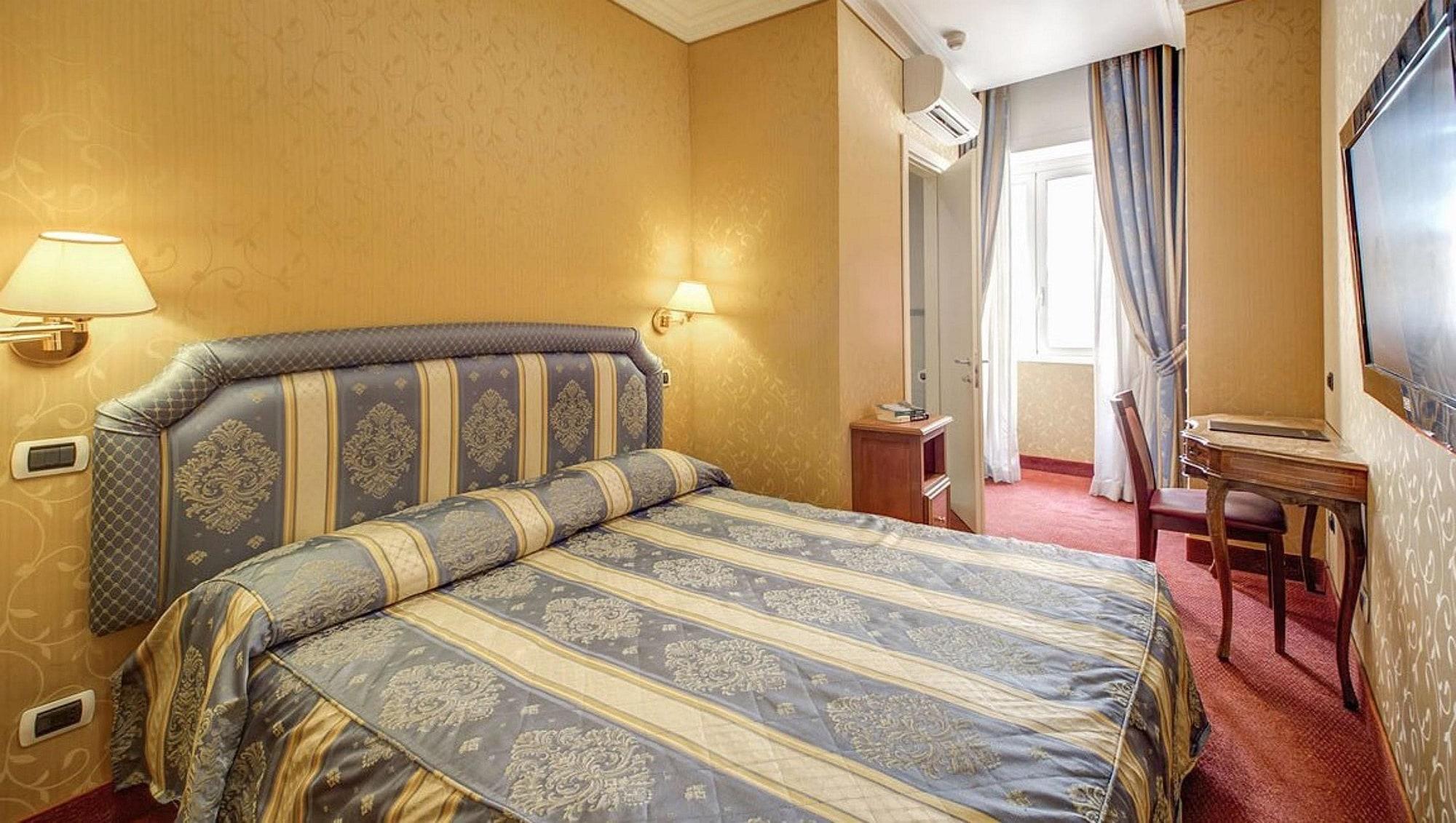 Hotell 939 3*