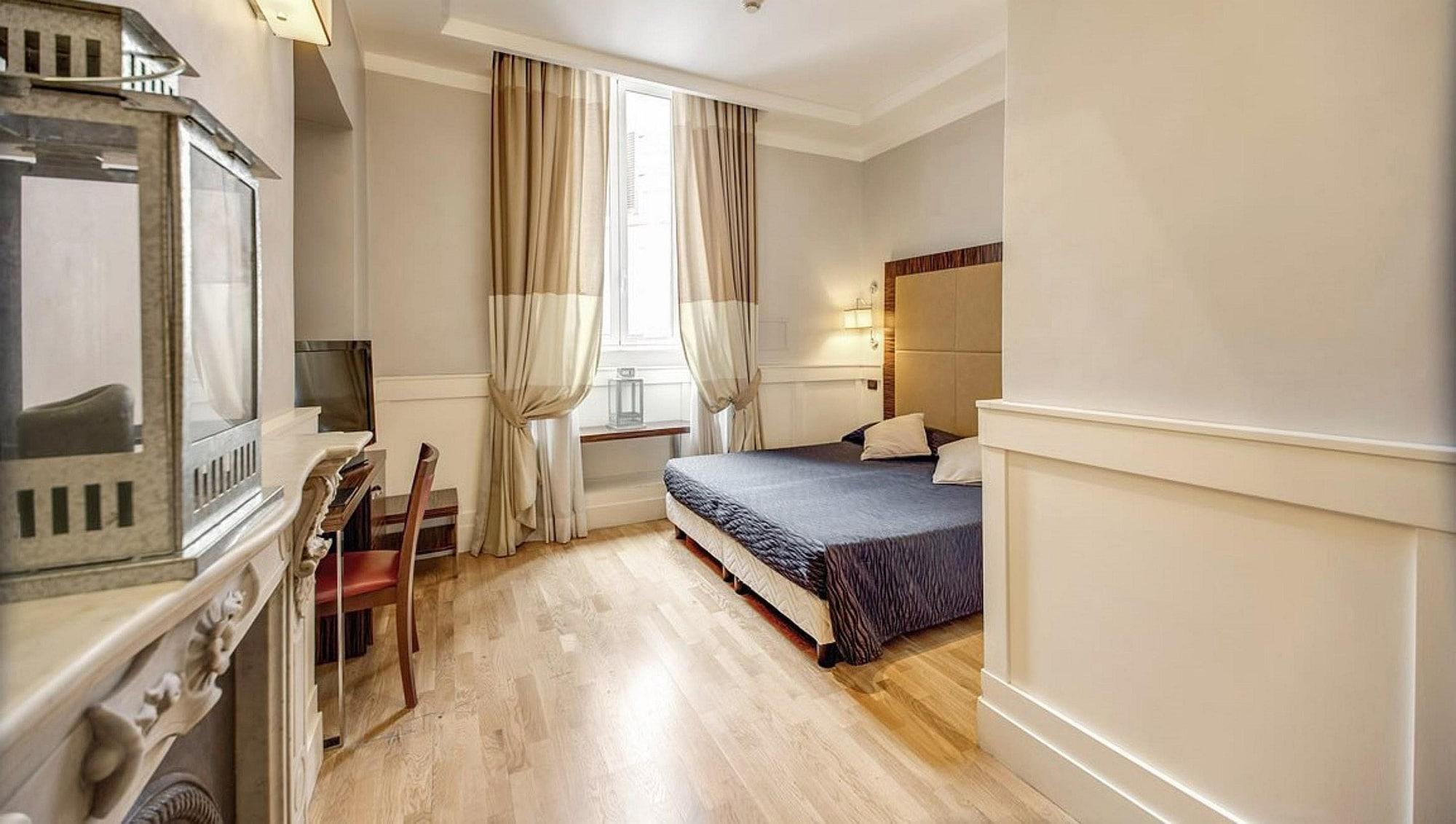 939 Hotell
