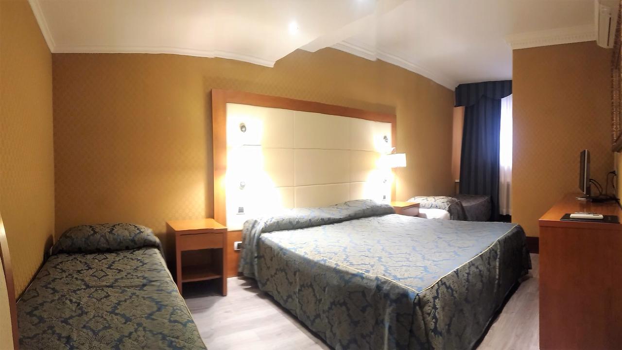 939 Hotell