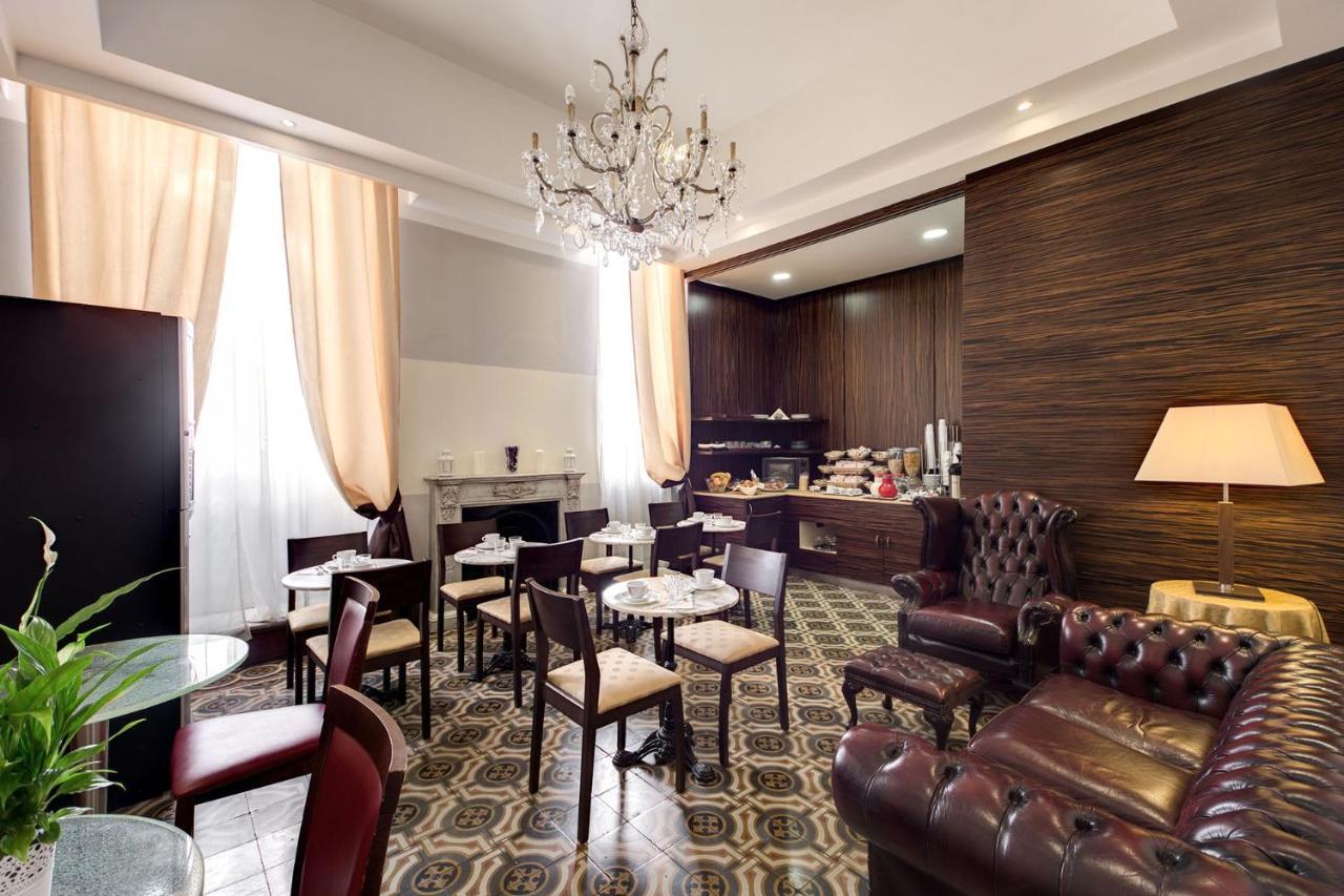 939 Hotell