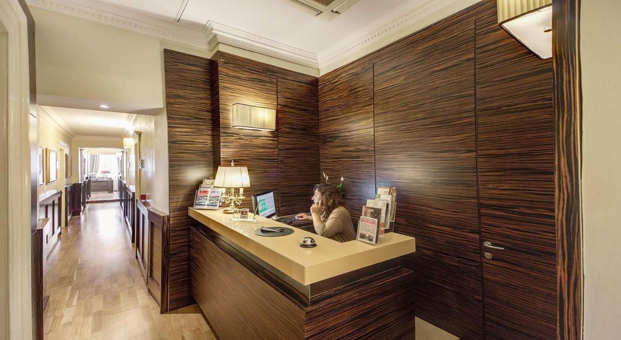 939 Hotell